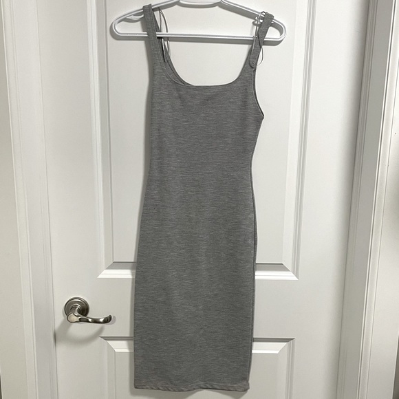 Zara Trafaluc Grey Bodycon MIDI dress Size S - Picture 3 of 9